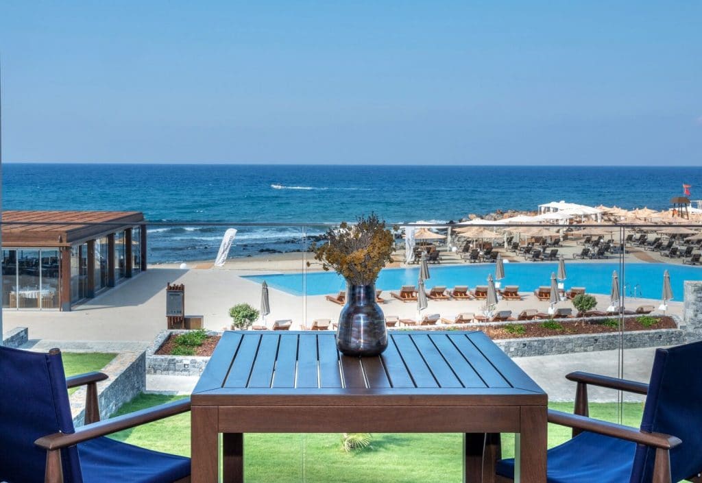 aqua_marine_balcony